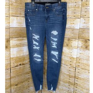 TORRID CASUAL DISTRESSED RAW HEM BOMBSHELL PREMIUM STRETCH SKINNY JEANS SZ. 12R